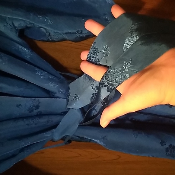 VTG "Golden Bee" Kimono (Made in China) - Picture 7 of 13